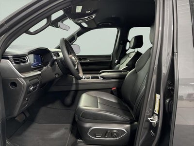 2023 Jeep Wagoneer L Series III 4x4