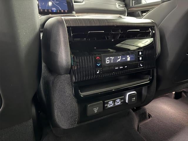 2023 Jeep Wagoneer L Series III 4x4