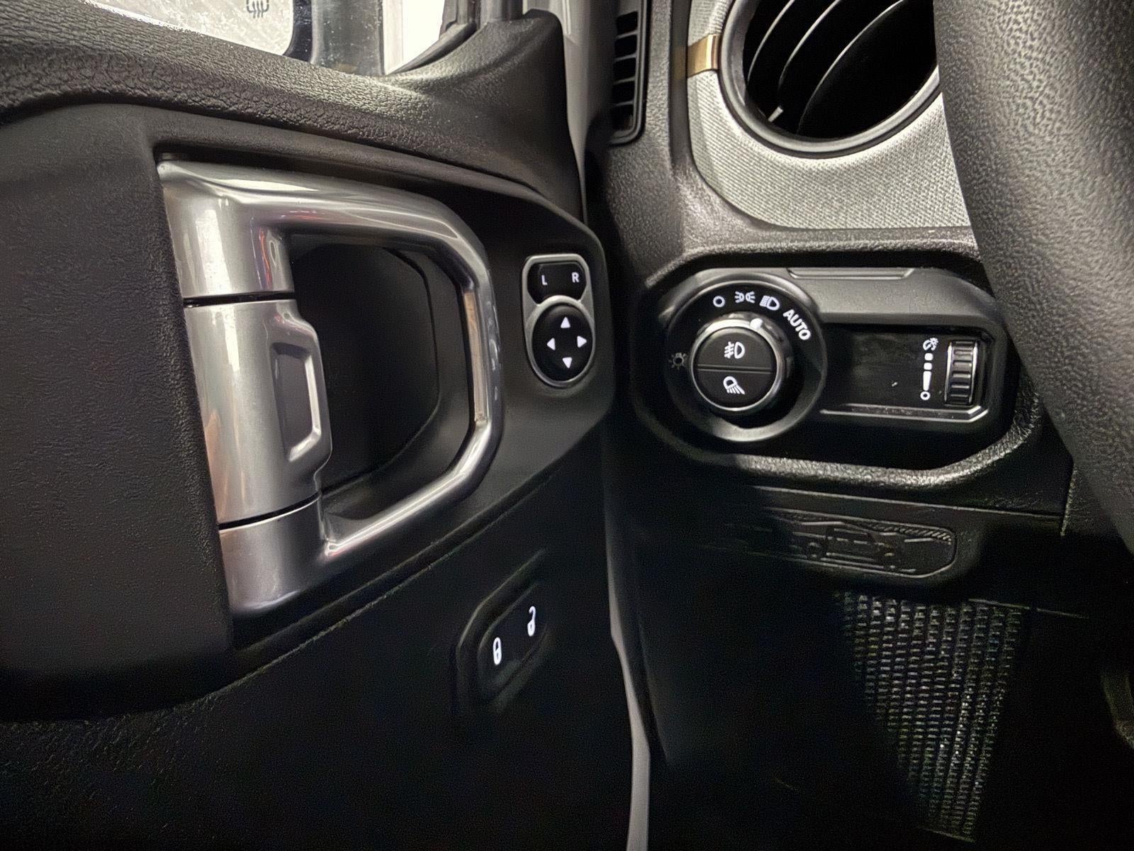 2025 Jeep Gladiator Willys