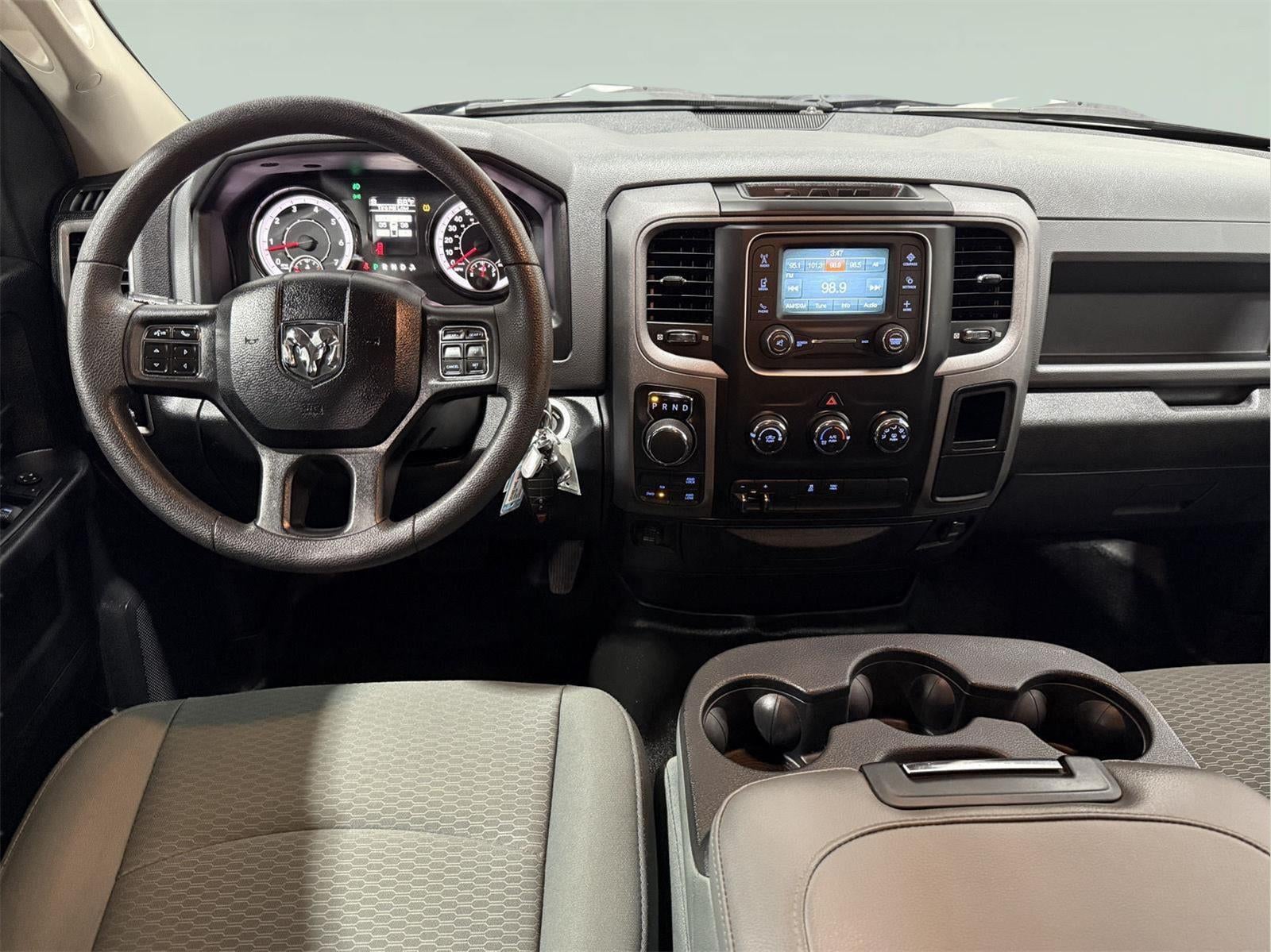 2018 RAM 1500 Express Quad Cab 4x4 6'4' Box