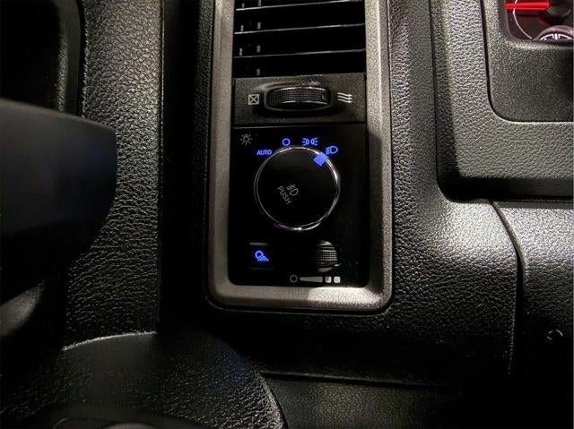 2018 RAM 1500 Express Quad Cab 4x4 6'4' Box