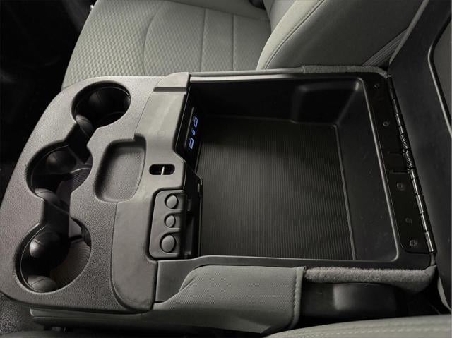 2018 RAM 1500 Express Quad Cab 4x4 6'4' Box