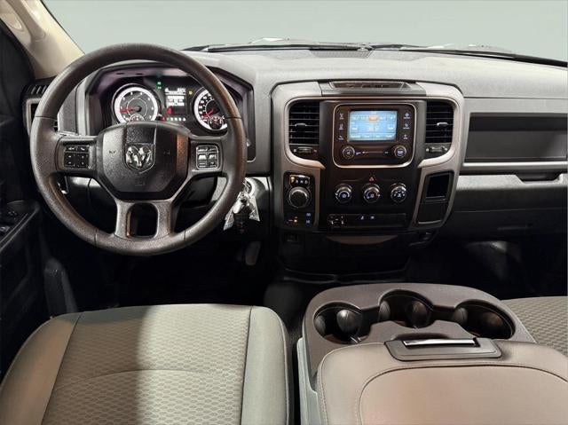 2018 RAM 1500 Express Quad Cab 4x4 6'4' Box