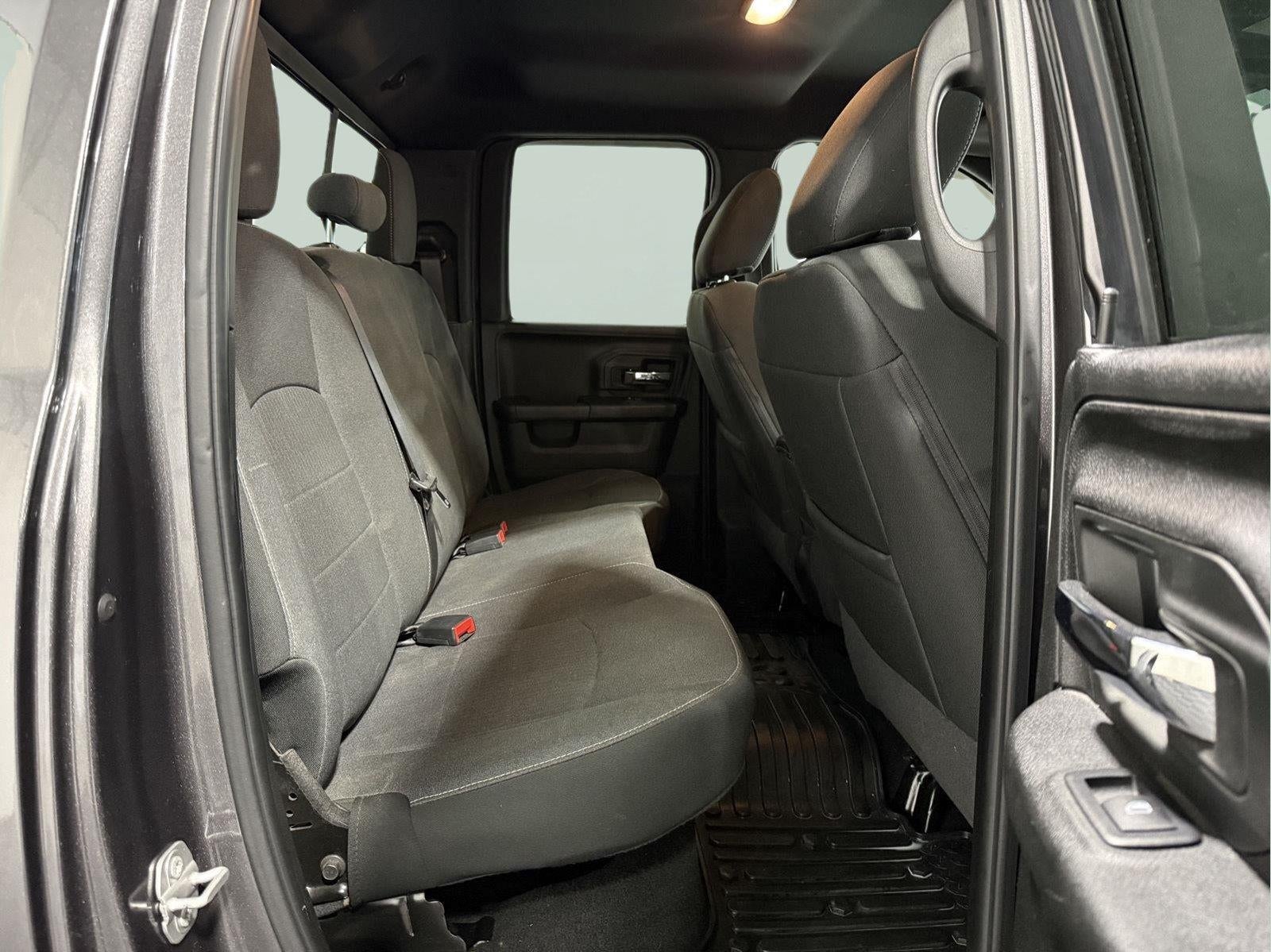 2021 RAM 1500 Classic Warlock Quad Cab 4x4 6'4' Box