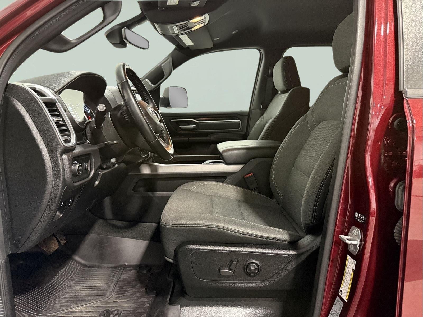 2021 RAM 1500 Big Horn Crew Cab 4x4 5'7' Box