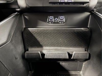 2021 RAM 1500 Big Horn Crew Cab 4x4 5'7' Box