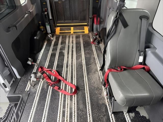 2017 Ford Transit-350 XL