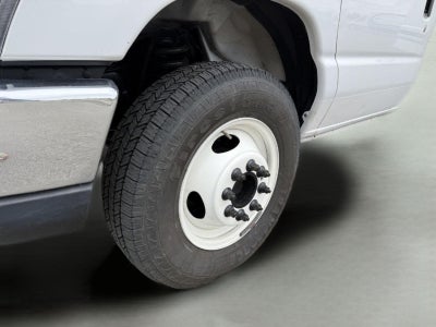 2019 Ford E-450 Cutaway E-450 DRW 158 WB