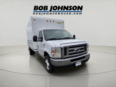 2019 Ford E-450 Cutaway E-450 DRW 158 WB