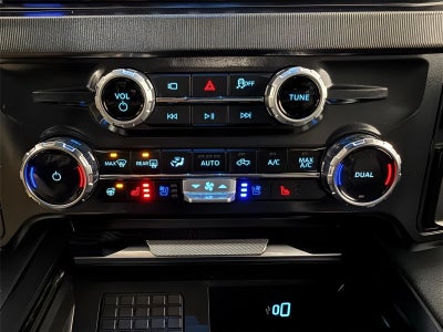 2025 Ford F-250 Platinum