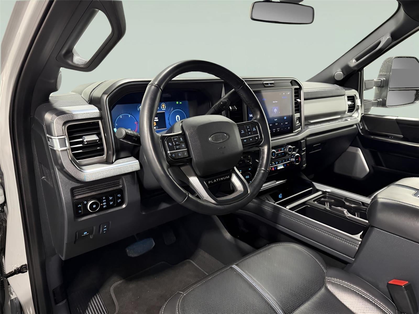 2025 Ford F-250 Platinum