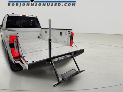 2025 Ford F-250 Platinum