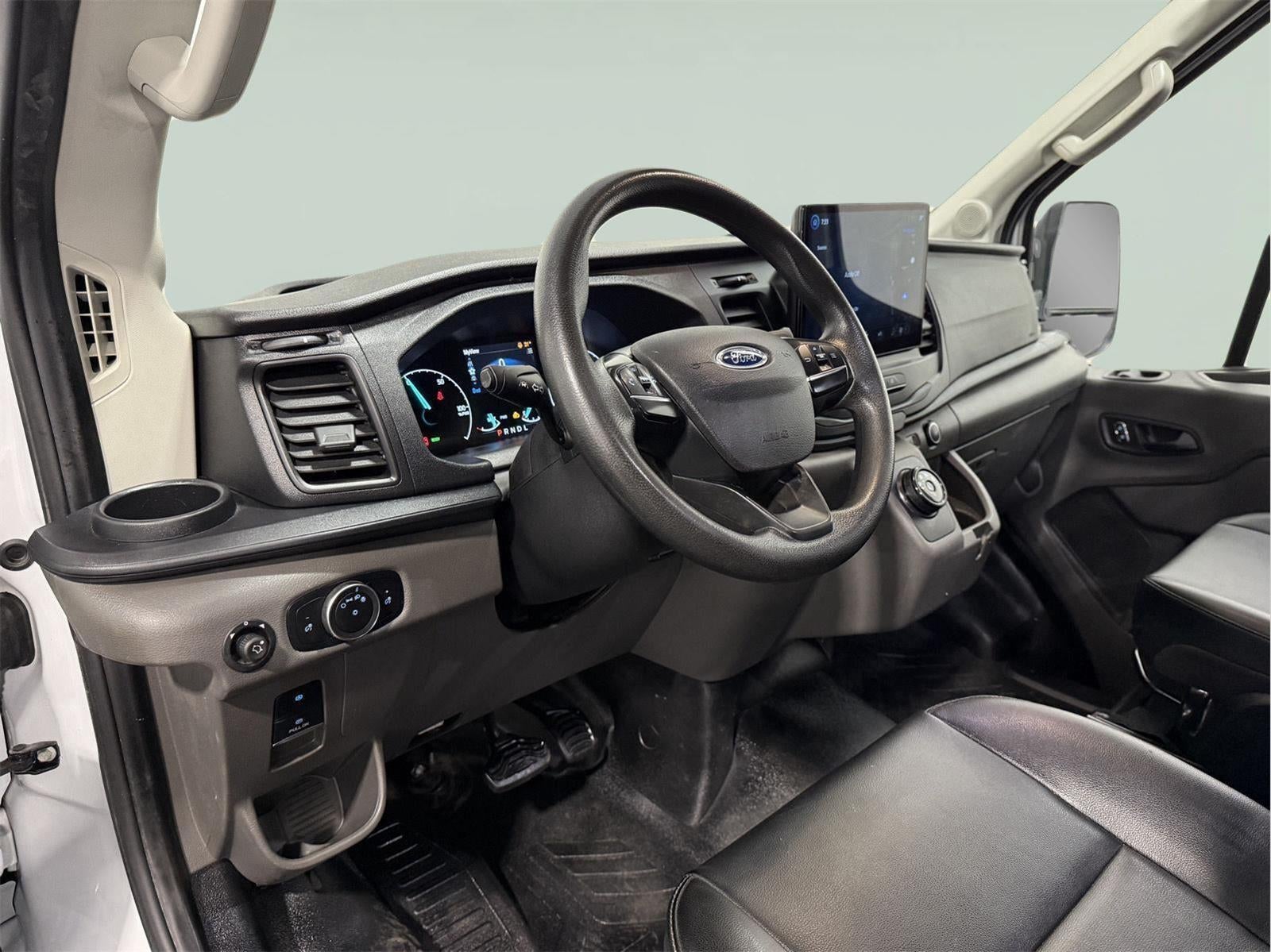 2022 Ford E-Transit-350 Cargo Van 350