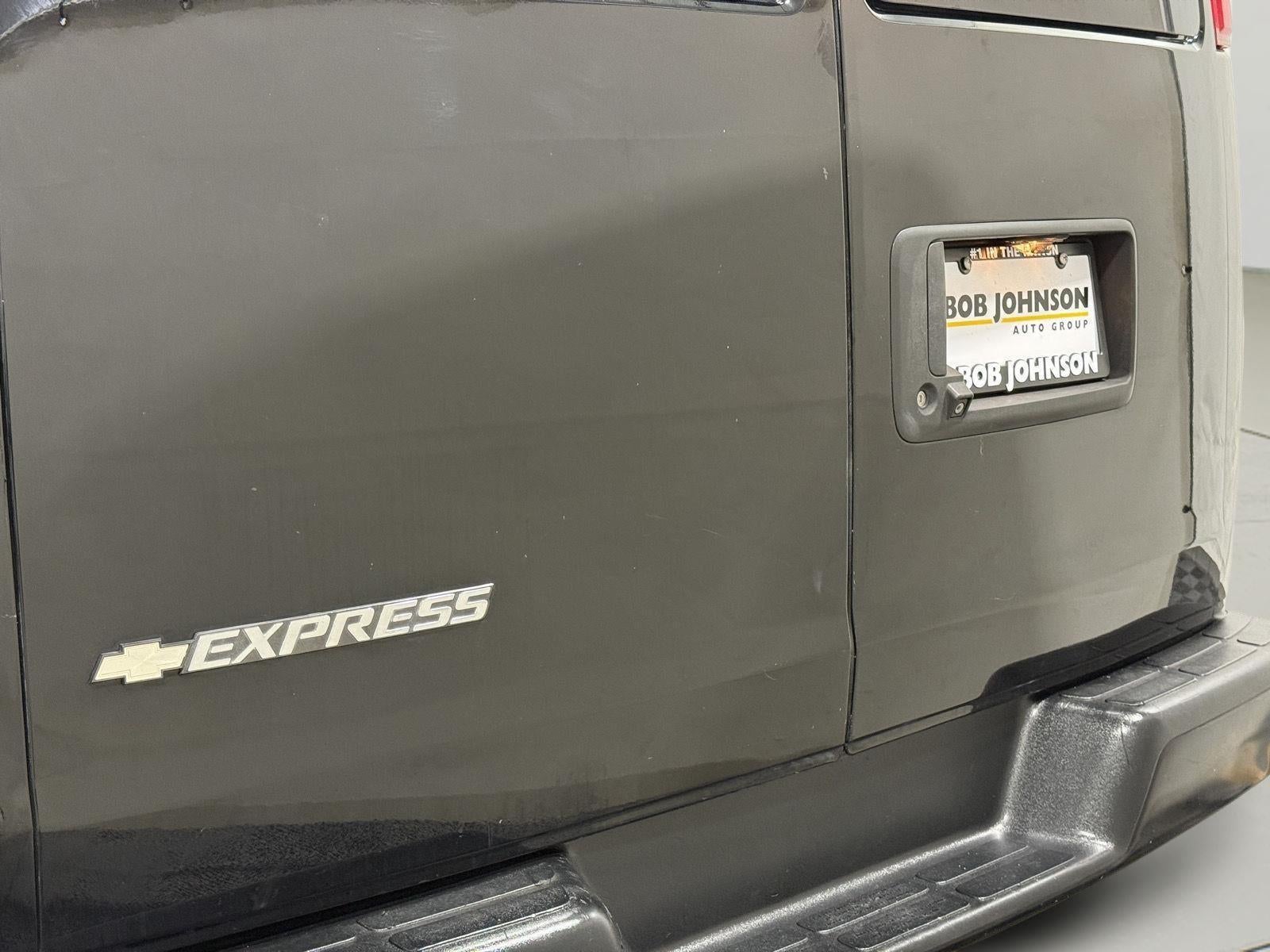 2019 Chevrolet Express 2500 LS