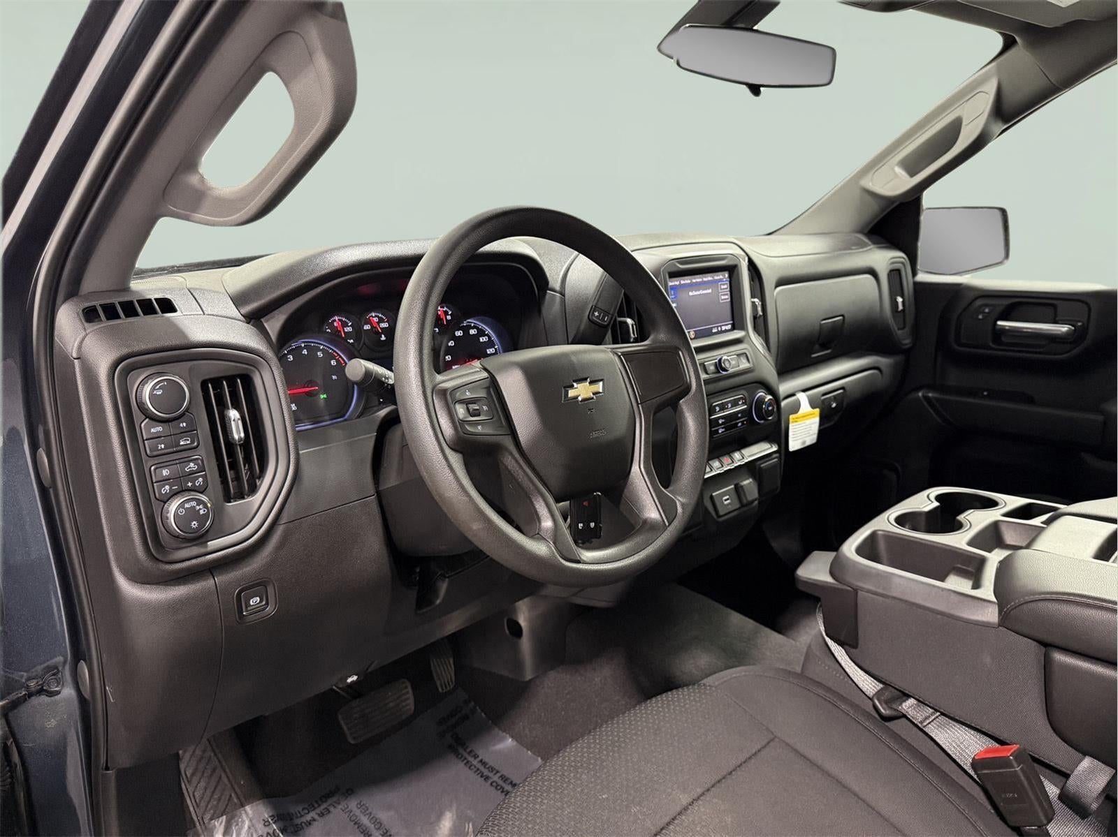 2020 Chevrolet Silverado 1500 4WD Double Cab Standard Bed Custom