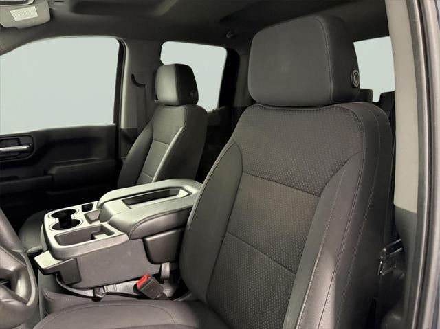 2020 Chevrolet Silverado 1500 4WD Double Cab Standard Bed Custom
