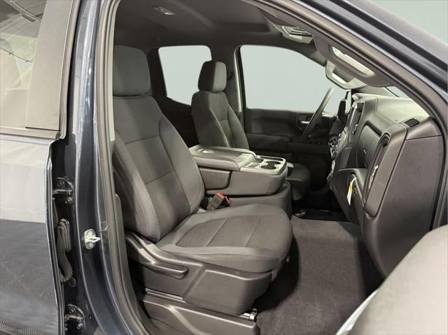 2020 Chevrolet Silverado 1500 4WD Double Cab Standard Bed Custom