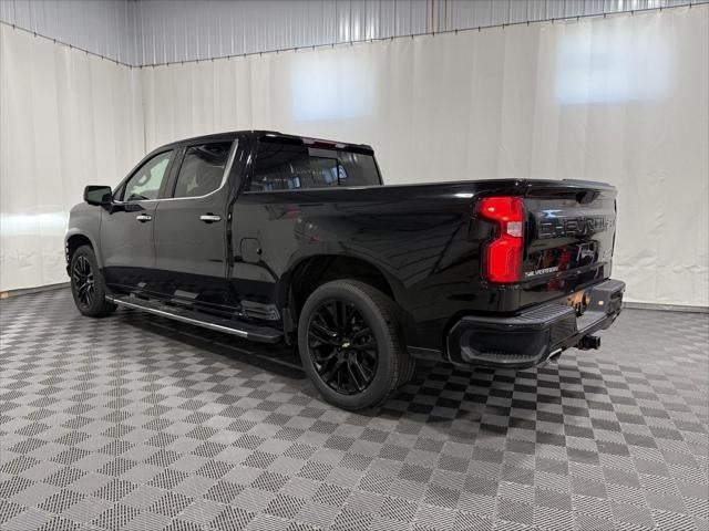 2022 Chevrolet Silverado 1500 LTD 4WD Crew Cab Standard Bed High Country