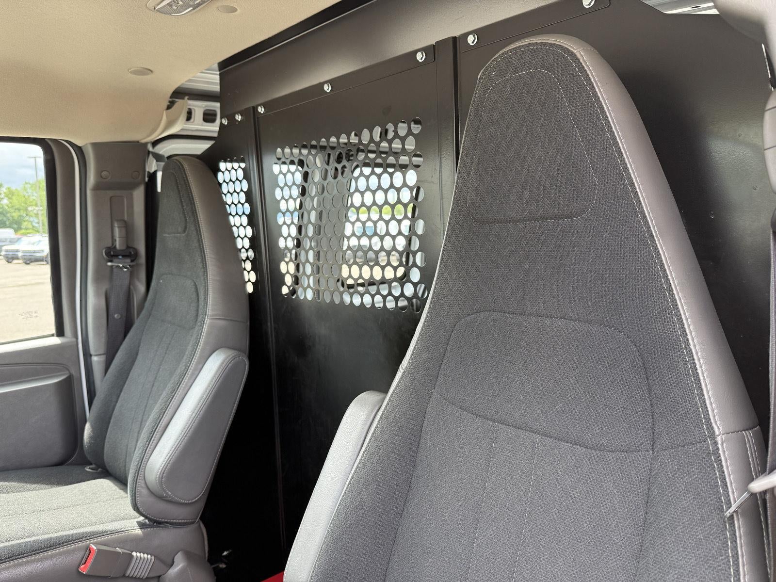 2025 Chevrolet Express Cargo Van RWD 2500 135"
