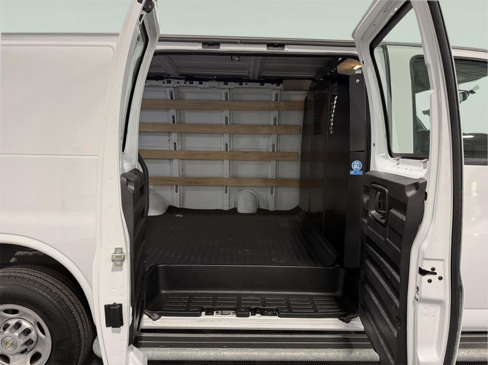 2024 Chevrolet Express Cargo RWD 2500 Regular Wheelbase WT