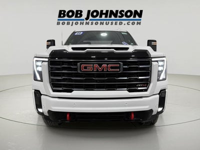 2025 GMC Sierra 2500HD 4WD Crew Cab Standard Bed AT4