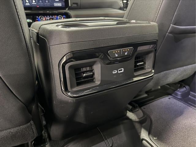 2024 GMC Sierra 2500HD 4WD Crew Cab Standard Bed AT4