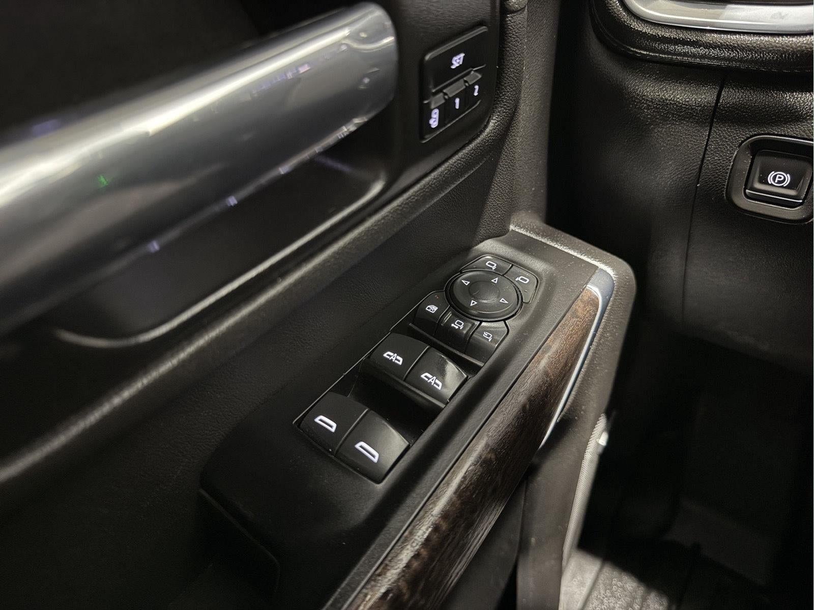2022 GMC Sierra 2500HD 4WD Crew Cab Standard Bed Denali