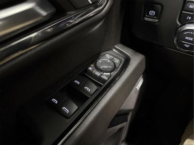 2024 GMC Sierra 3500HD 4WD Crew Cab Standard Bed AT4