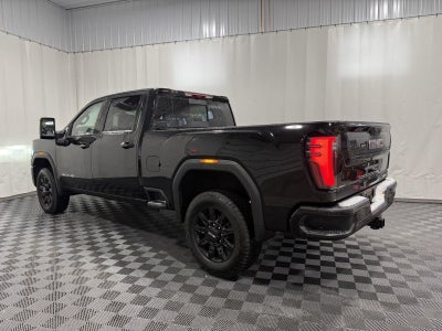 2025 GMC Sierra 2500HD Crew Cab, Standard Bed, AT4, 4WD