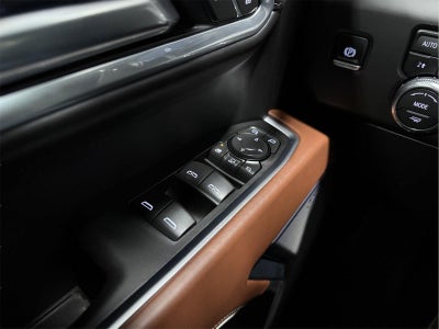 2025 GMC Sierra 2500HD Crew Cab, Standard Bed, Denali Ultimate, 4WD