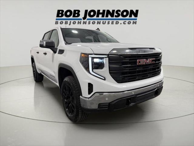 2026 GMC Sierra 1500 Crew Cab, Short Bed, Pro, 4WD