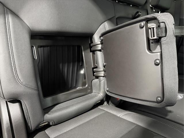 2023 GMC Sierra 1500 4WD Crew Cab Short Box Elevation with 3SB