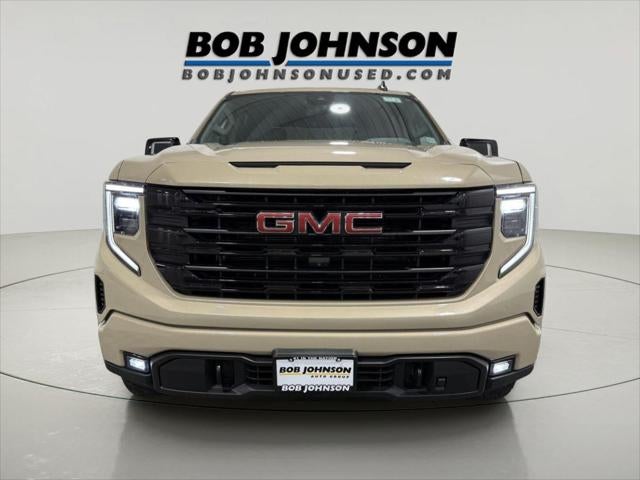 2023 GMC Sierra 1500 4WD Crew Cab Short Box Elevation with 3SB