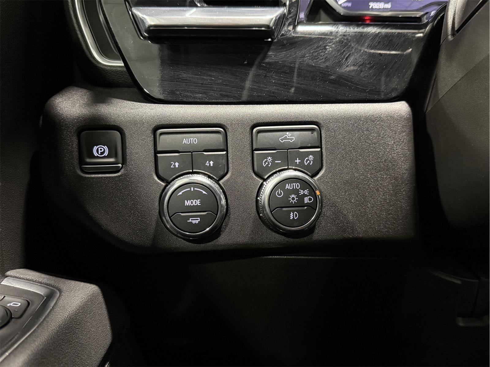 2025 GMC Sierra 1500 Crew Cab, Standard Bed, Elevation, 4WD