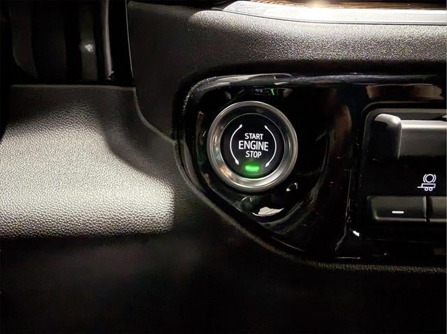 2025 GMC Sierra 1500 Crew Cab, Standard Bed, Elevation, 4WD