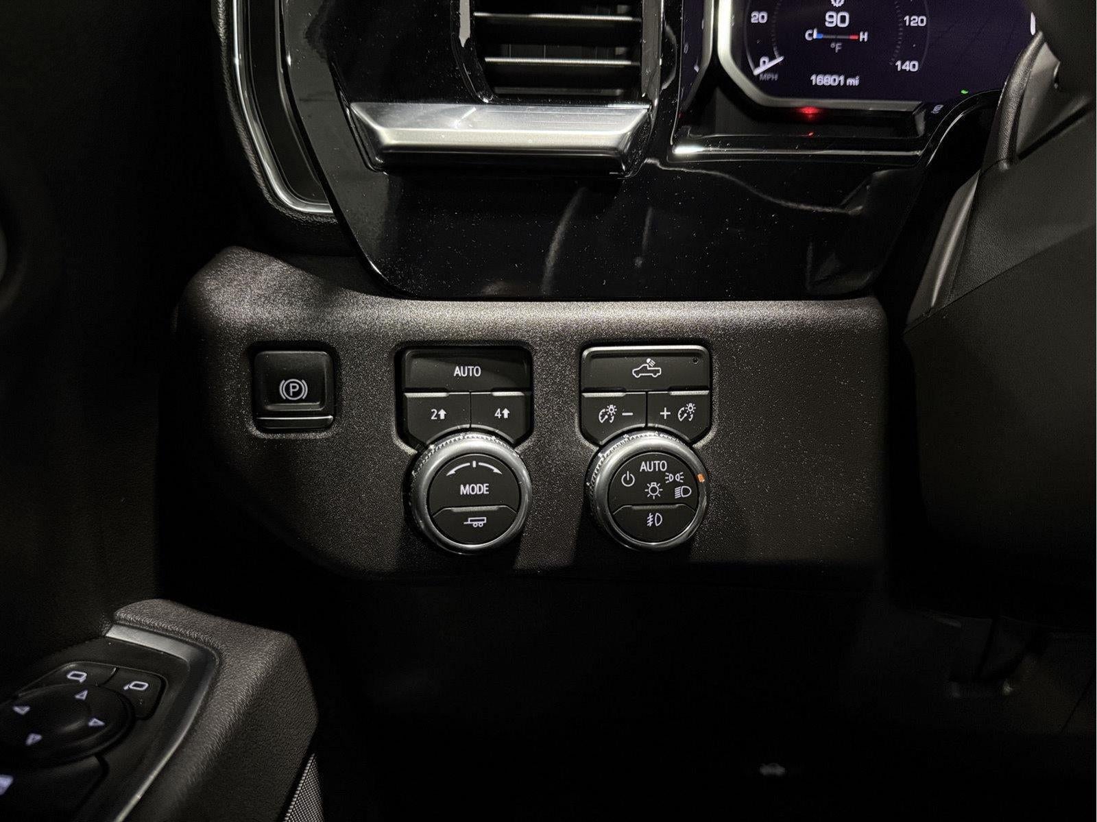 2026 GMC Sierra 1500 Crew Cab, Standard Bed, Elevation, 4WD
