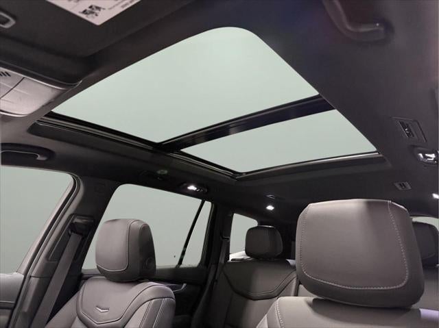 2024 Cadillac XT6 Luxury