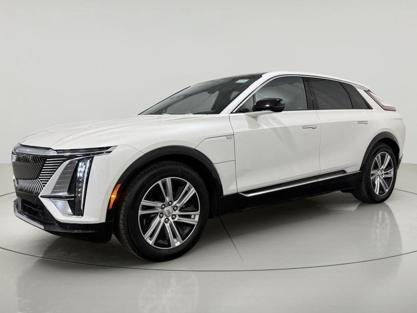 2024 Cadillac LYRIQ Tech