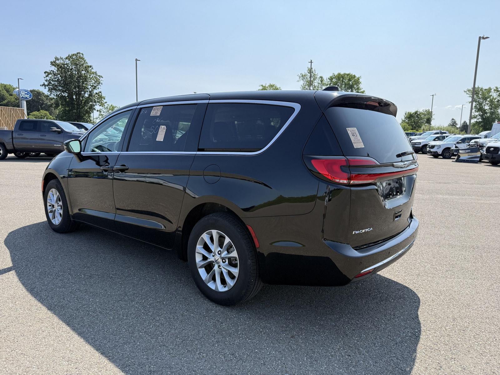 2024 Chrysler Pacifica Touring L AWD