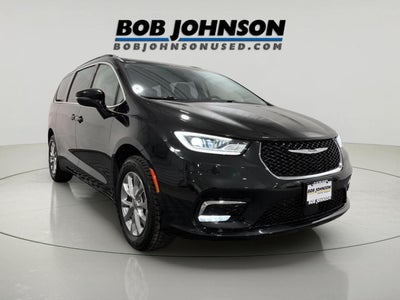 2022 Chrysler Pacifica Touring L AWD