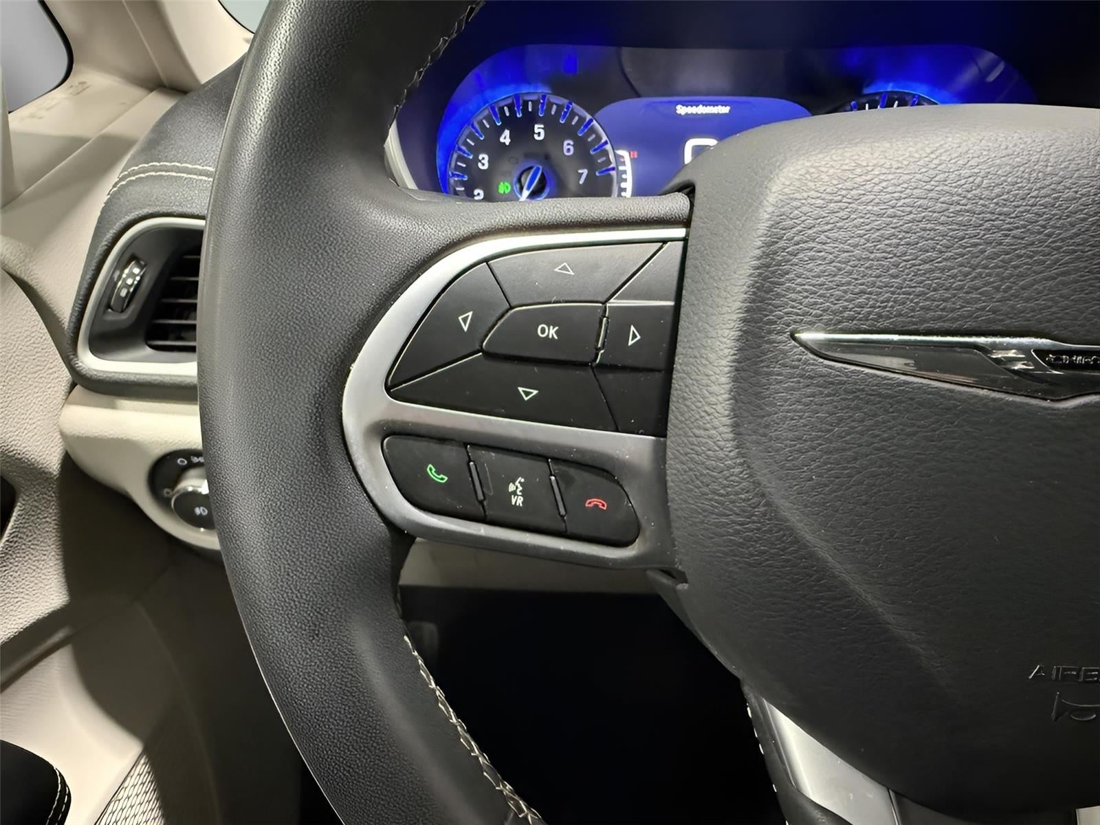 2022 Chrysler Pacifica Touring L AWD