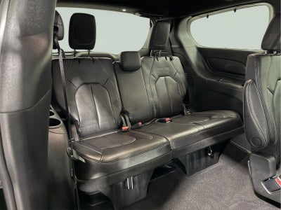 2022 Chrysler Pacifica Touring L AWD