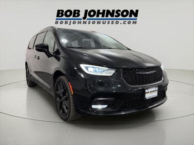 2022 Chrysler Pacifica Touring L AWD