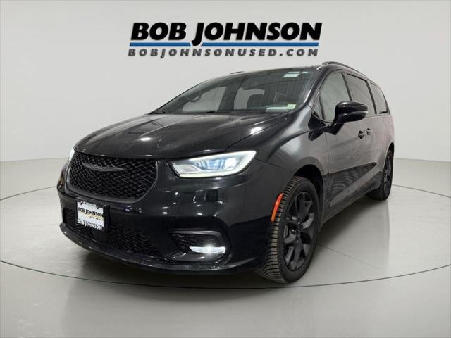 2022 Chrysler Pacifica Touring L AWD