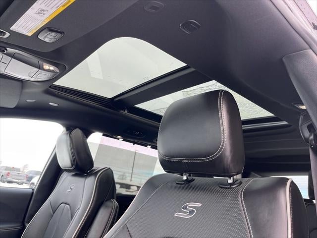 2024 Chrysler Pacifica Limited AWD