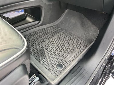 2024 Chrysler Pacifica Limited AWD