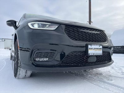 2024 Chrysler Pacifica Limited AWD