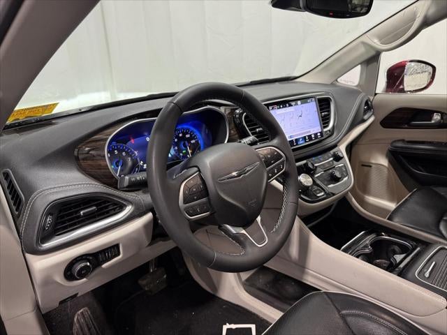 2022 Chrysler Pacifica Limited AWD