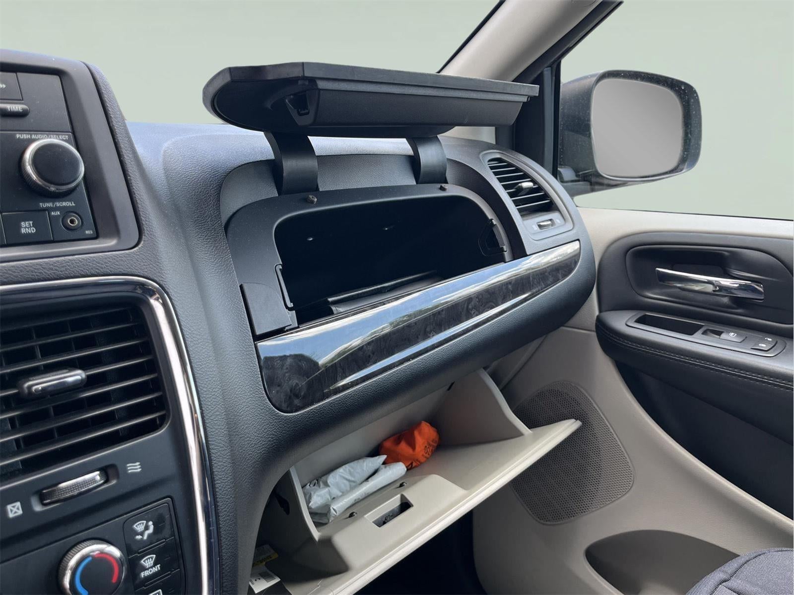 2016 Dodge Grand Caravan American Value Pkg