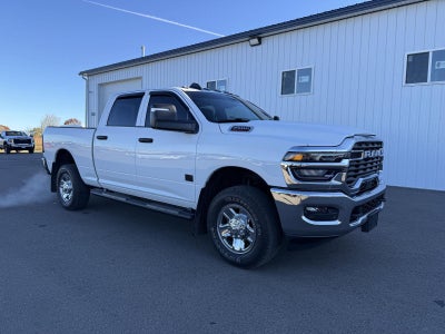 2025 RAM 2500 Tradesman Crew Cab 4x4 6'4' Box